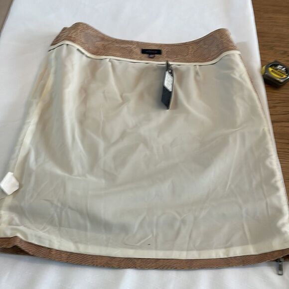WOMAN BRAND SNAKE PRINT MACHINE WASHABLE MINI SKIRT.  NEW WITH TAGS - Picture 5 of 7